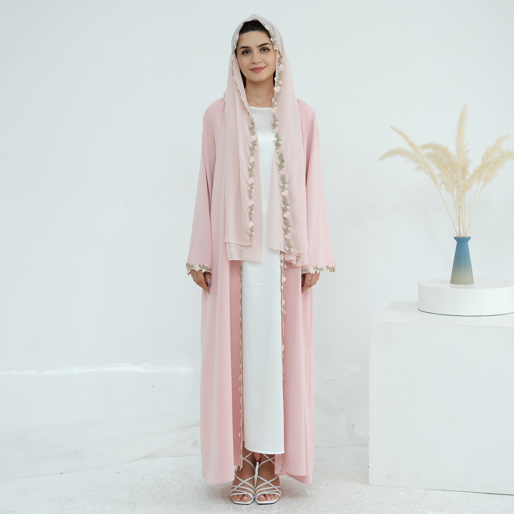 Dubai Offene Abaya Frauen Musl – Embroidery Kebaya Bewertung und Preis