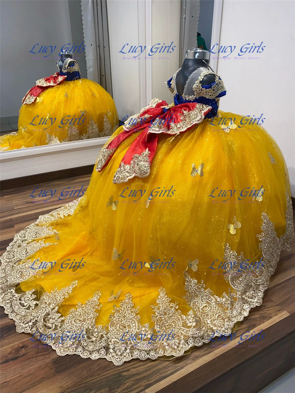 Hochwertiges Blumenmädchenklei – Embroidery Yellow Dress Bewertung und Preis
