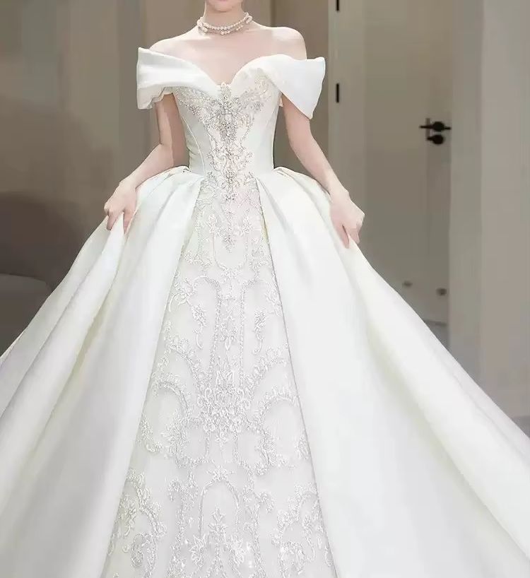 Schicke Hochzeitskleider mit O – Embroidery Wedding Bewertung und Preis